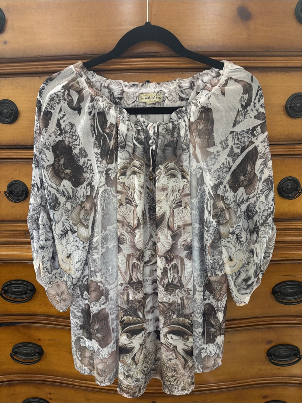live and let live Floral Sheer Peasant Blouse in Cream and Brown